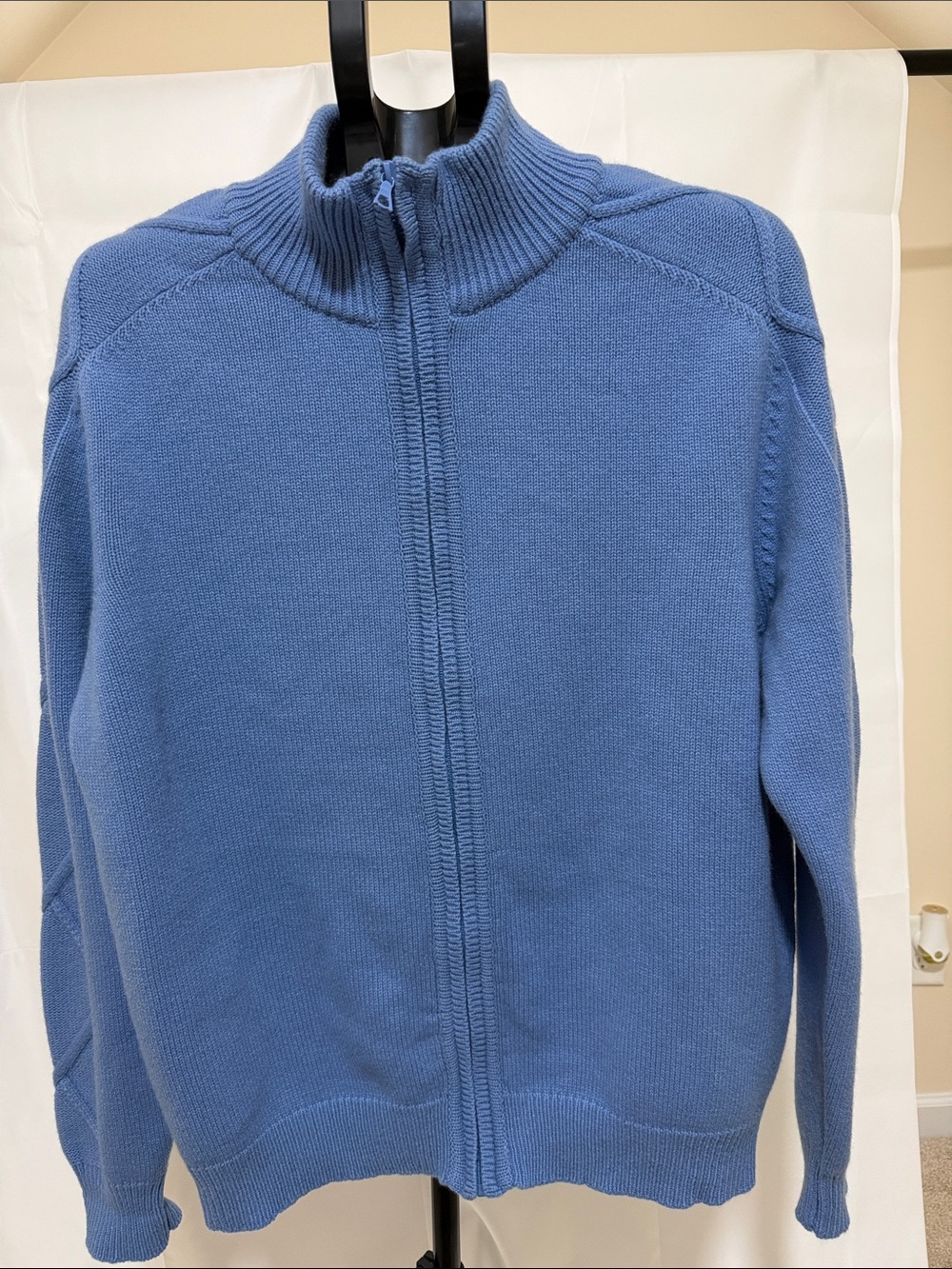 NWT Barney’s New York Wool/Casmere Blend Women’s Sweater.